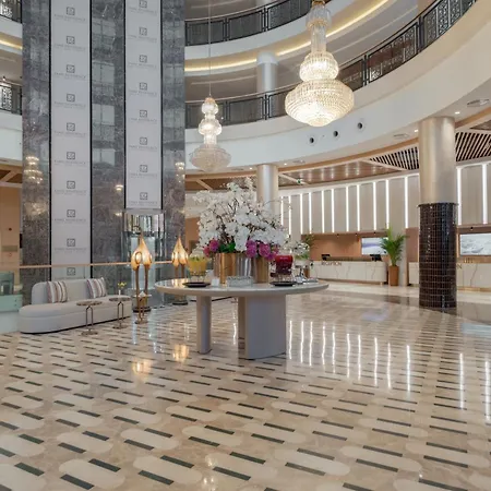 Üdülőközpont Fame Lara & 5*