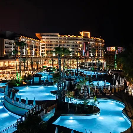Fame Lara & Üdülőközpont Antalya